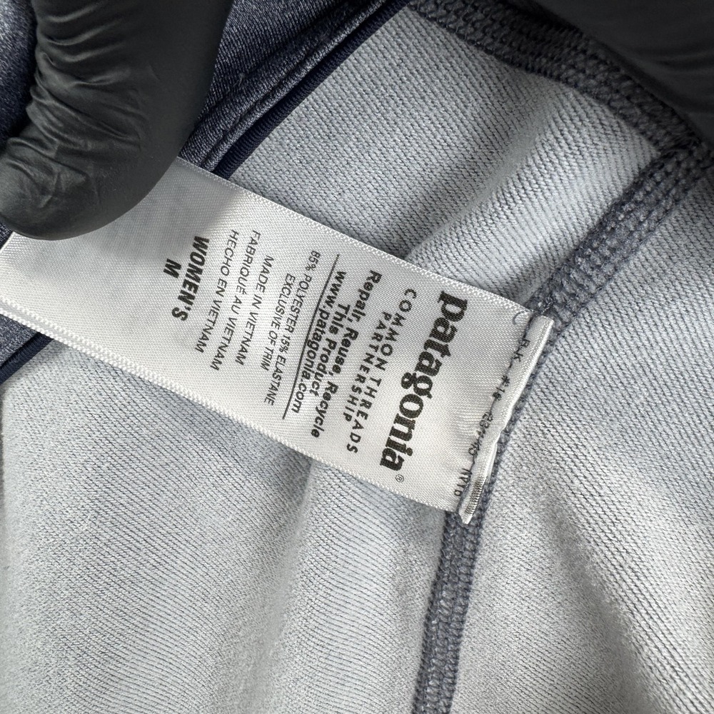 Patagonia Gray and Pink Quarter-Zip Sweatshirt - Picture 8 of 8